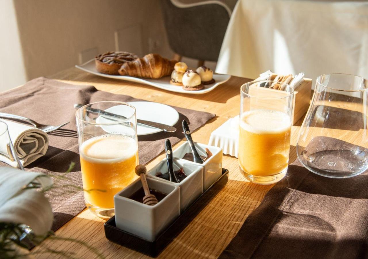 Aura Relais Ξενοδοχείο Ουρμπίνο Εξωτερικό φωτογραφία